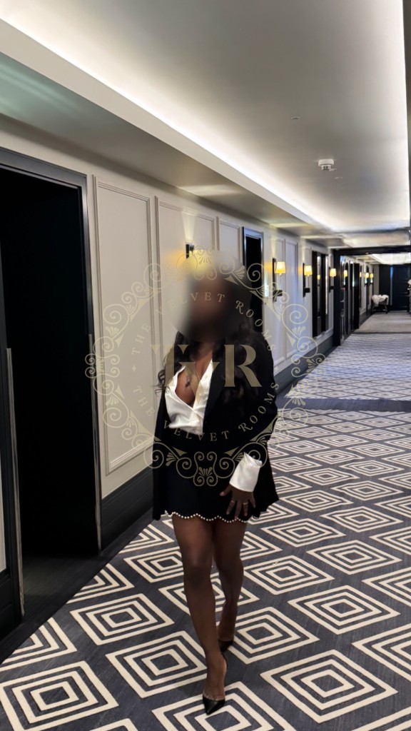 Elena  Brown  escort Zurich