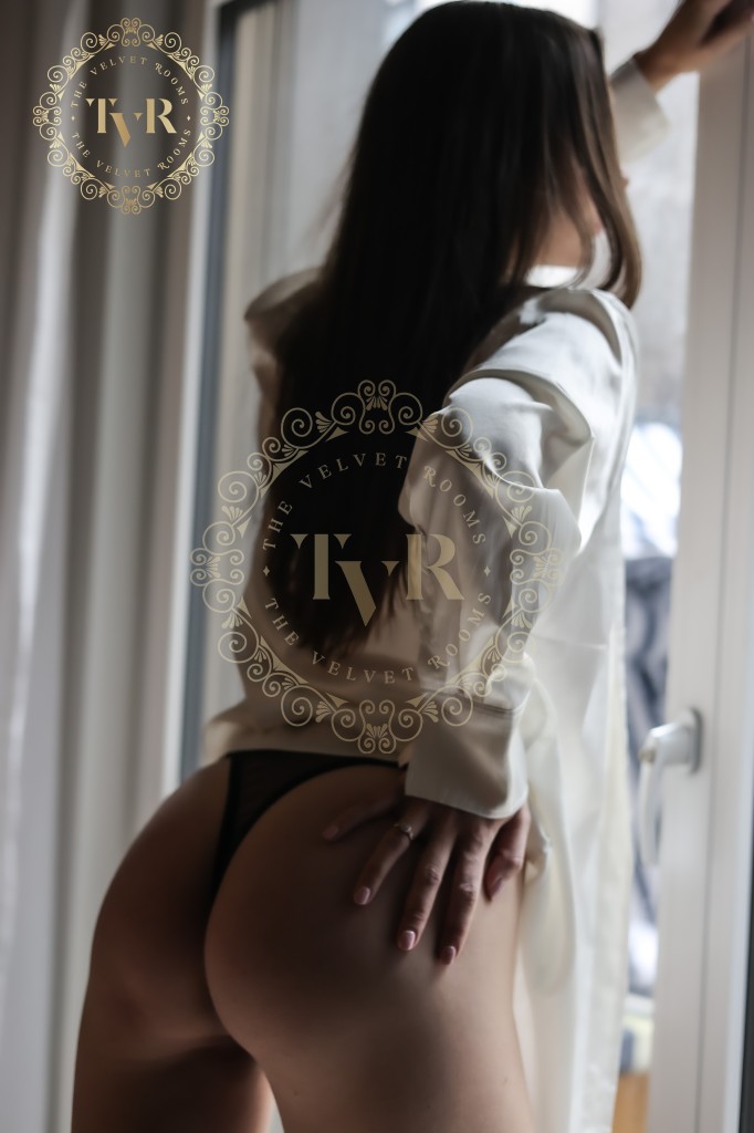 Nicoletta escort Opfikon