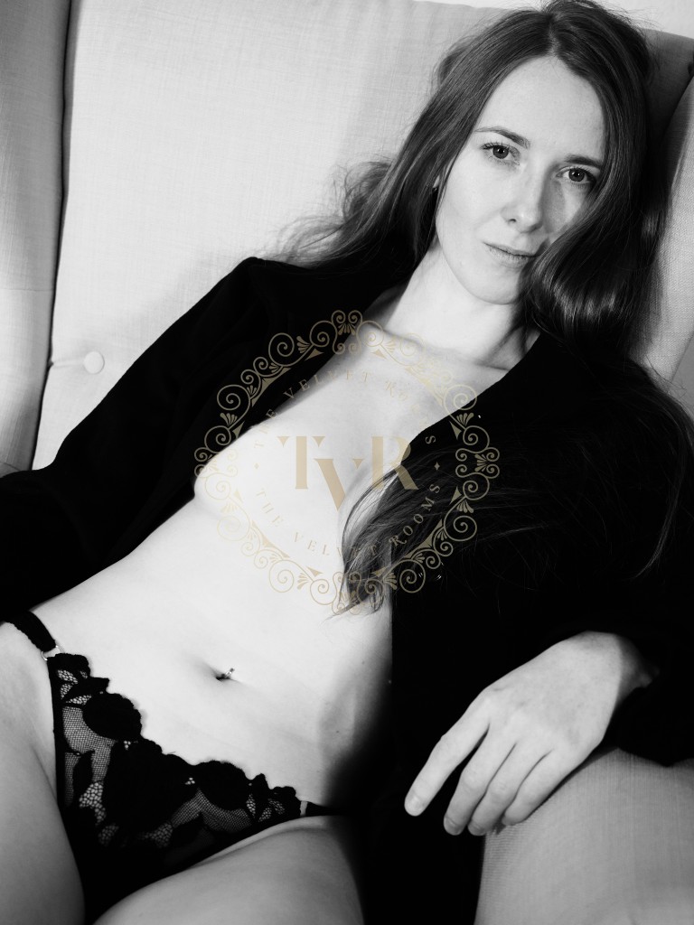 Linda S. - ESCORT escort Zug