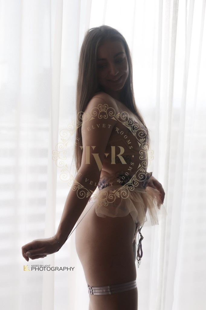 Nicoletta escort Opfikon