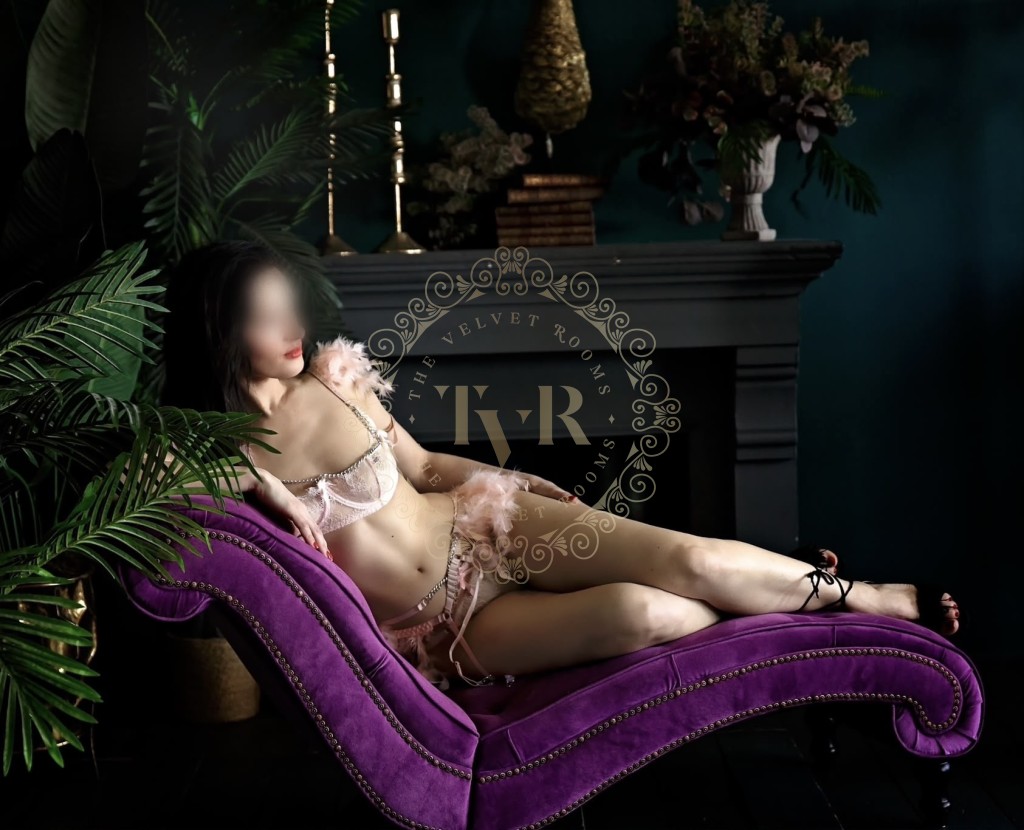 Alexandra escort Kloten